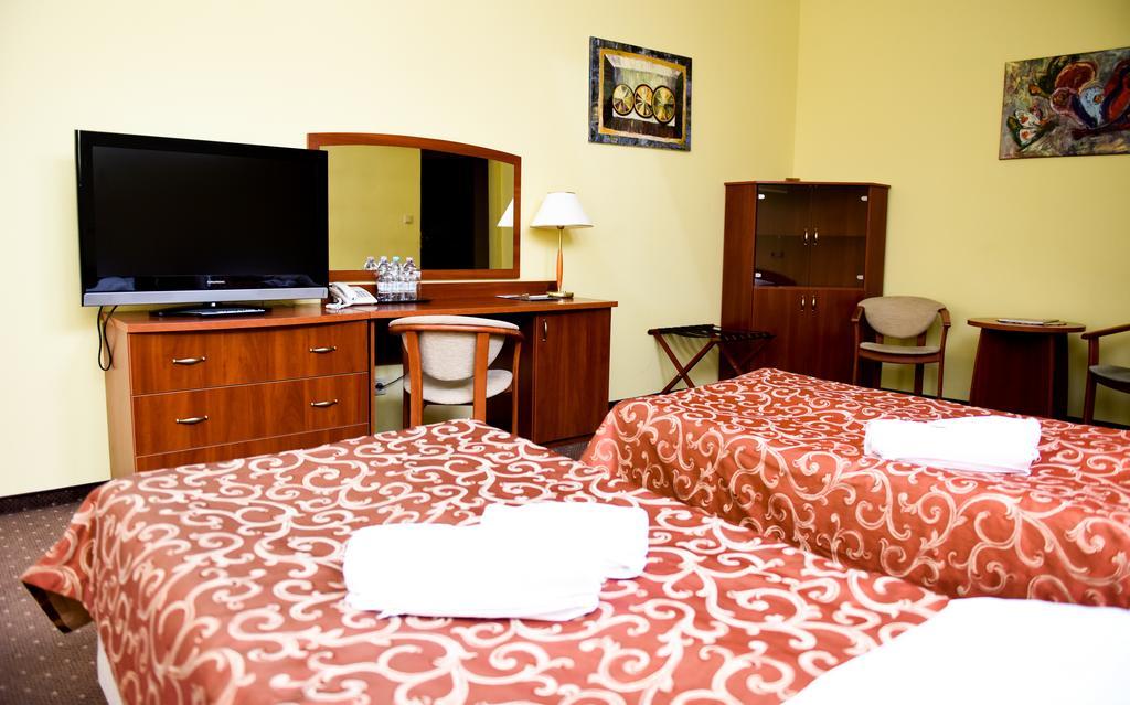 Hotel Wityng Slesin  Bilik gambar