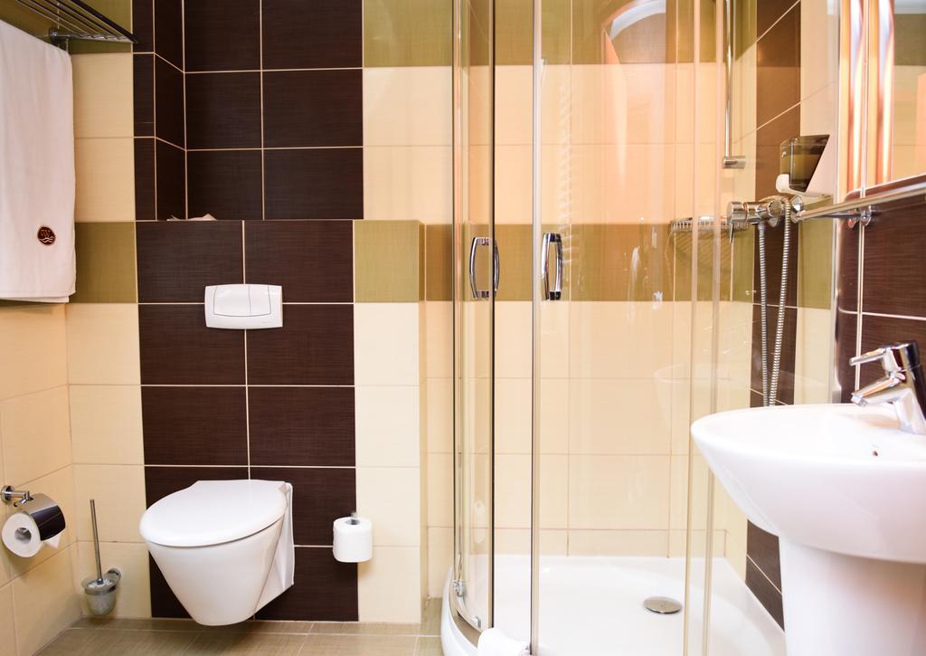 Hotel Wityng Slesin  Bilik gambar