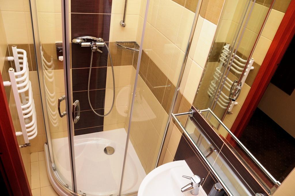Hotel Wityng Slesin  Bilik gambar