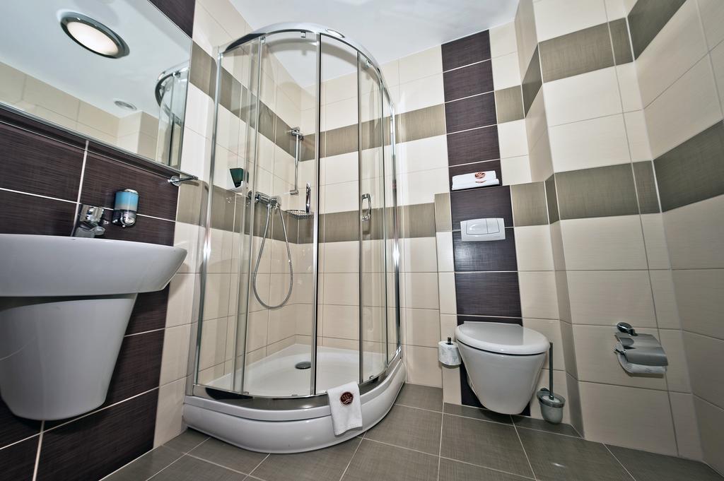 Hotel Wityng Slesin  Bilik gambar